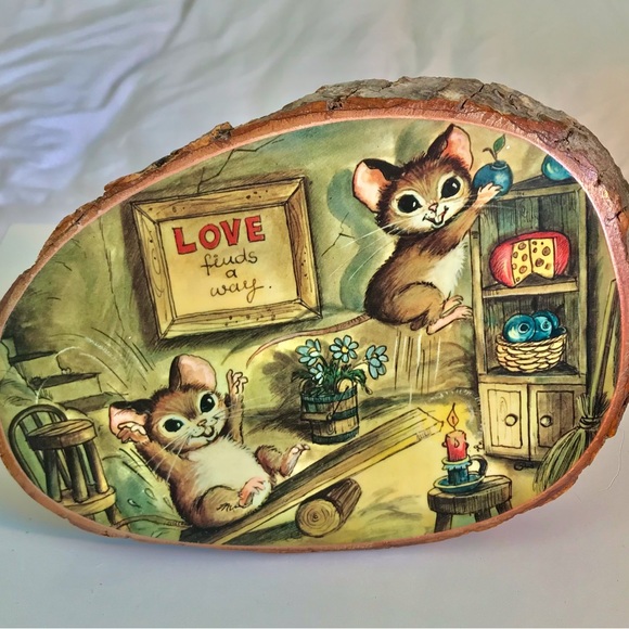 Vintage WM Otto Print on Wood “Love Finds A Way” - Picture 4 of 5